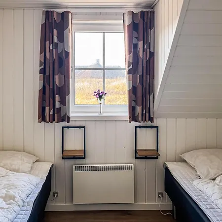 Front In With Sauna *