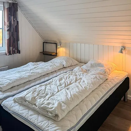 Front In With Sauna *