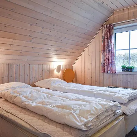 Holiday home Amazing In Ringkobing With Kitchen Norre Lyngvig